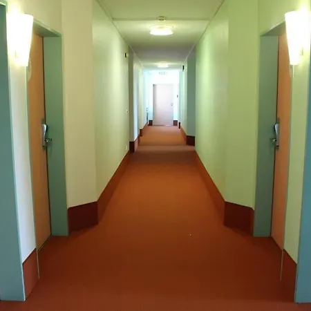 Otel Holledau Geisenhausen